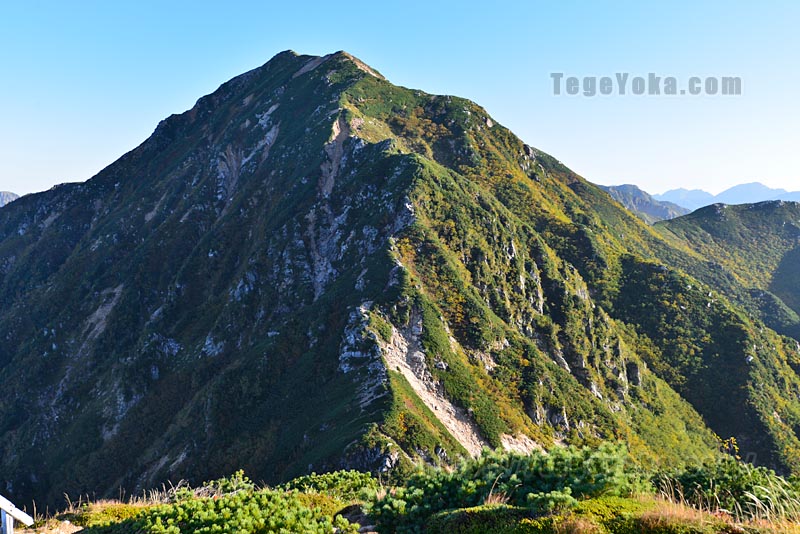 後立山連峰の稜線